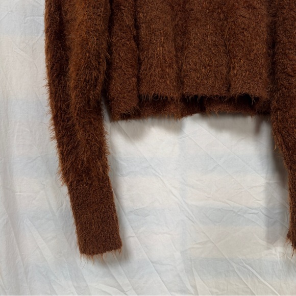 Free People Icing V-Neck Sweater in Brown Mocha-Java - Size Medium - Picture 11 of 12